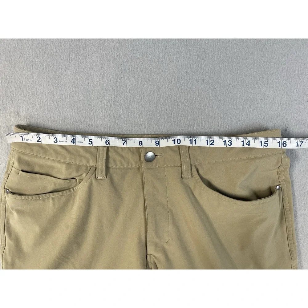 Lululemon Mens Tan Flat Front Pockets Straight Leg Chino Pants Size 31